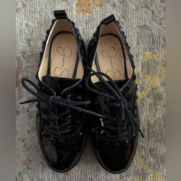 Jessica Simpson studded  shiny faux leather chunky loafers - Picture 2 of 3